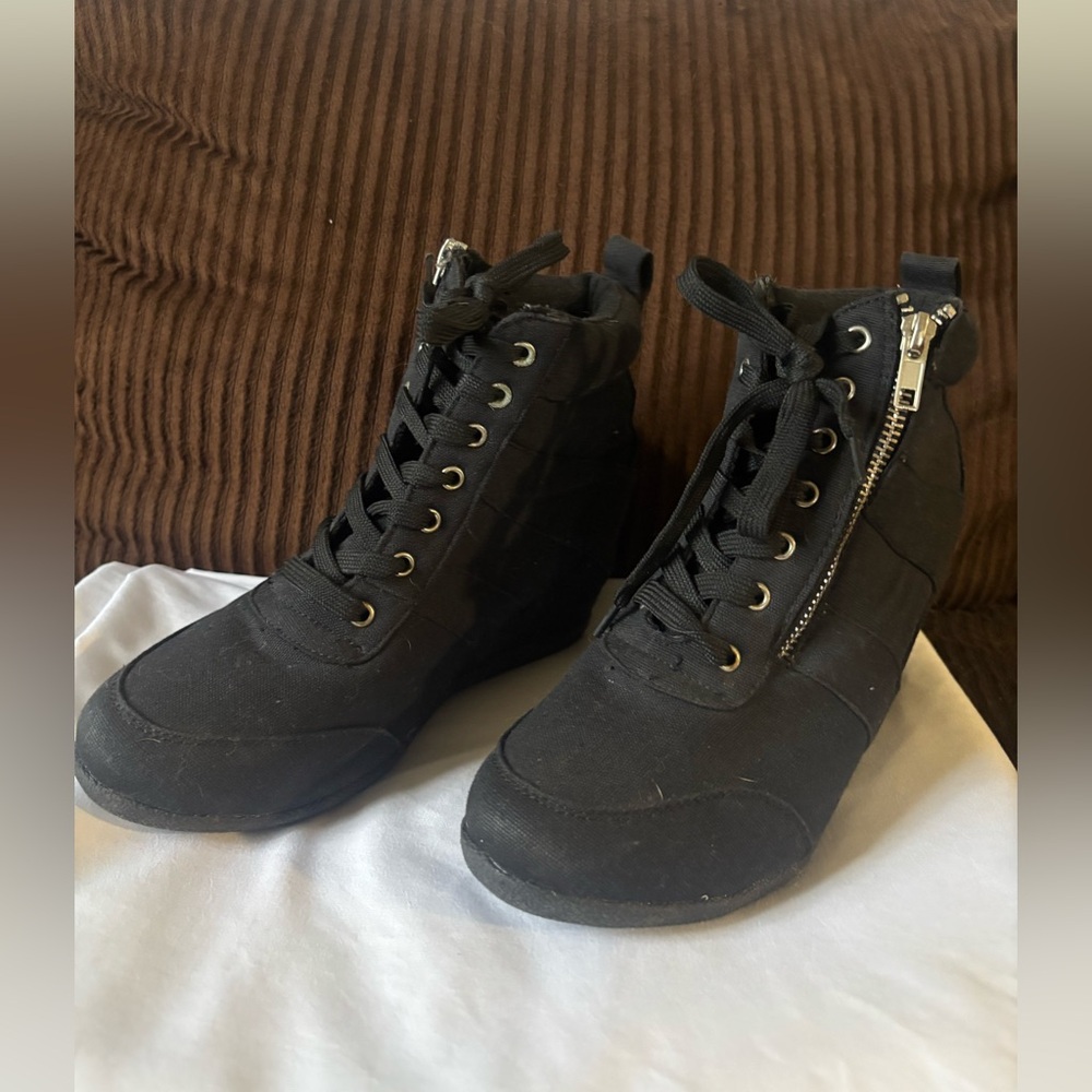 Black High heel wedge Sneakers with Side Zipper